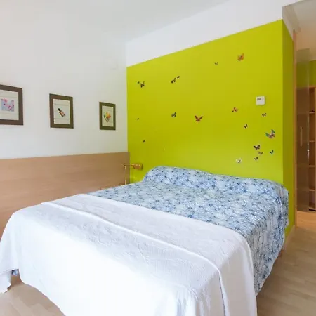 Nin Salou, Tarracohomes Villa *